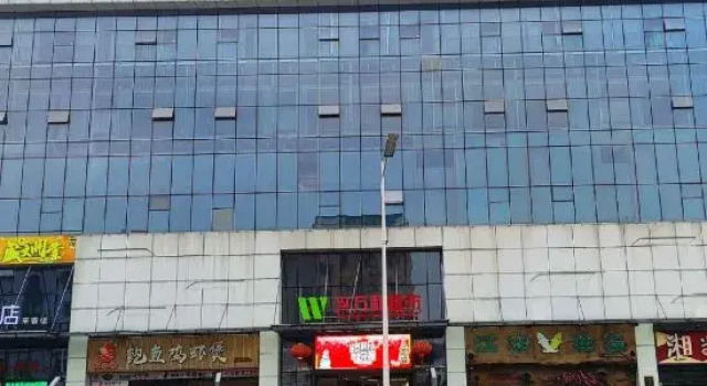 Hanting Hotel (Shenzhen Guanlan Wuhe Avenue), Rezerwuj Hotel Hotele w Shenzhen z parkingiem, Parking
