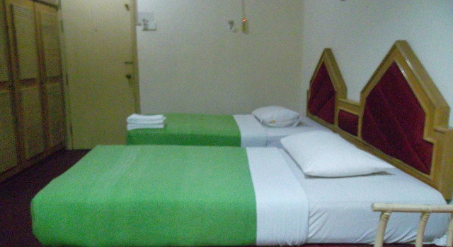 Temenggong Hotel, Забронировать Отель Кота-Бару Келантан, рядом с Торговый центр Kota Bharu
