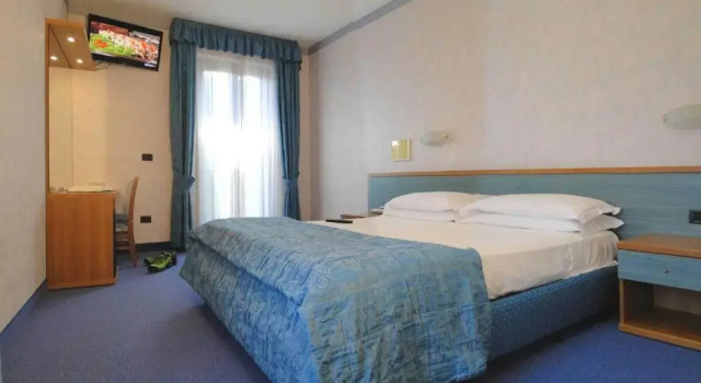 Двухместный номер Comfort с балконом и с видом на озеро Hotel Sole - Limone