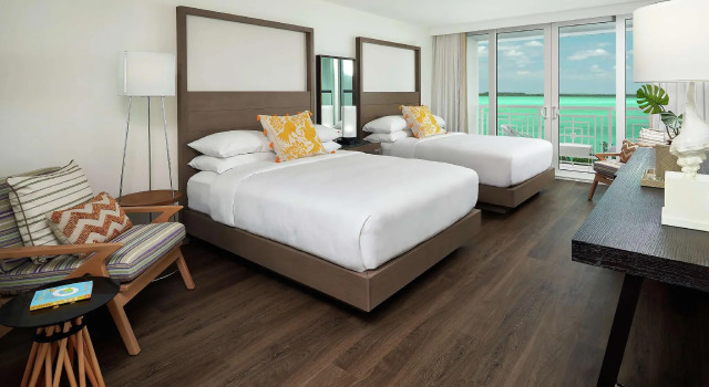 Четырёхместный номер Standard с видом на воду Bakers Cay Resort Key Largo, Curio Collection By Hilton