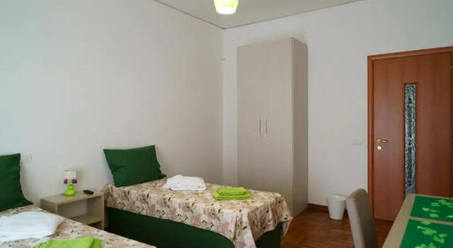 Двухместный номер Standard с балконом Welcome Inn Napoli Rooms, private bathrooms