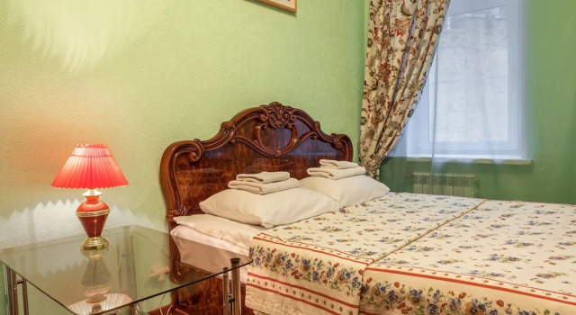 Friends apartment on Griboedova 27