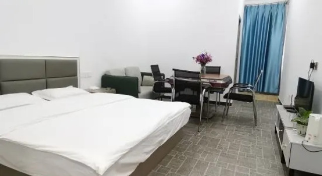 Hexing Apartment