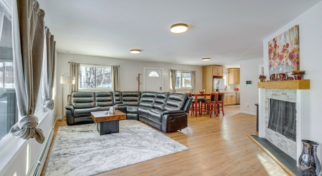 Walkable Adventure Base in Midtown Anchorage, Book Feriehus Sommerhuse i Anchorage, Hytte