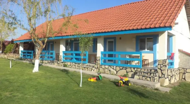 Pensiunea Cristian, Book Hotel Hotels in Danube Delta with a Pool, Swimming Pool