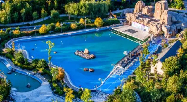 Beiguo Hot Spring Hotel, Book Hotel Hoteller i Daqing med pool, Swimmingpool