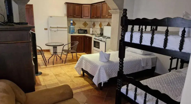 Апартаменты Cozy Colonial Style Azotea Apartments