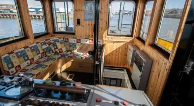 Historic boat Langenort, Book Hotel Hotels in Harlingen with Parking, Parking