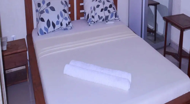 Standardowy dwuosobowy pokój i balkonem Residences Easy Hotel