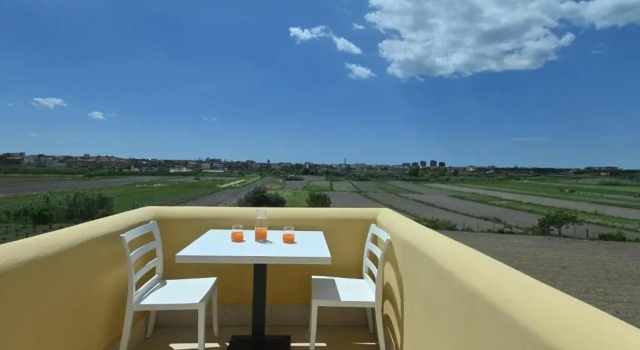 Двухместный номер Standard с балконом Villa Petrinum B&B
