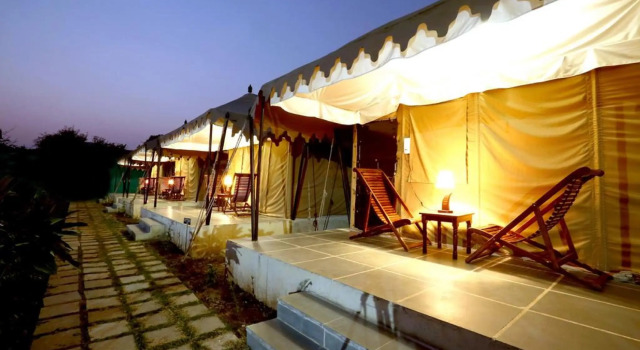 Ram Bagh Retreat Udaipur, Забронировать Отель Отели штата Раджастхана с парковкой, Парковка