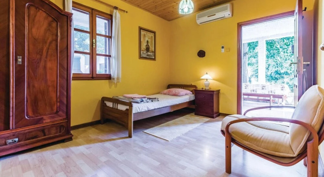 Stunning Home in Premantura With Wifi and 2 Bedrooms, Забронировать Отель Отели Премантура 3 звезды, 3*