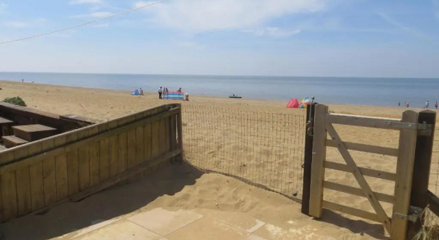Номер Standard Sunset Beach Retreatliterally On The Beach
