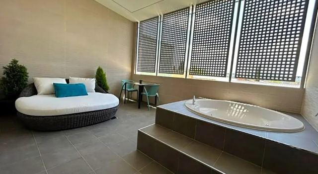Полулюкс Hotel Venture Sant Cugat