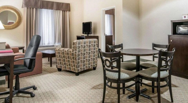 Одноместный люкс Spark by Hilton Vestal Binghamton University Area