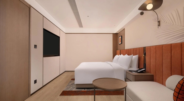 Люкс Deluxe с балконом Hilton Garden Inn Chengdu Huaxi Wuhou Shrine