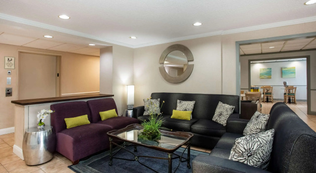 La Quinta Inn & Suites by Wyndham Melbourne Viera