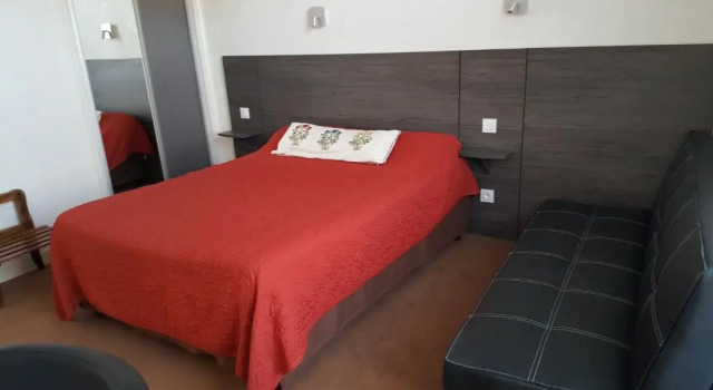 Номер Standard Hôtel du Puy dAlon