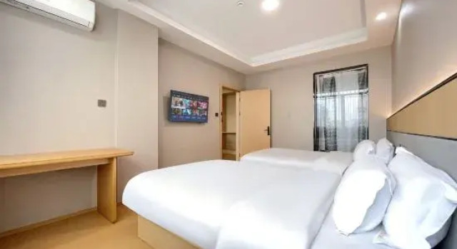 Deluxe dobbelt suite Crown Hotel (Sanling Plaza Food Street Branch, Xianyou Bus Station, Putian)