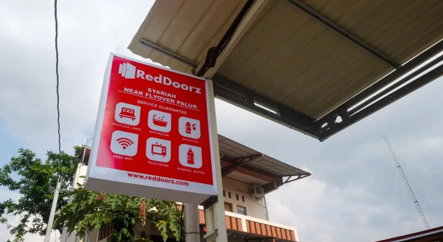 RedDoorz Syariah near Flyover Palur, Reserva ahora Hotel Palur Java Central