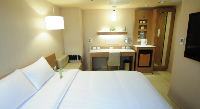 Kindness Hotel - Tainan Chihkan Tower