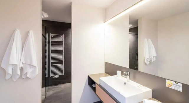 Полулюкс Hotel Tyrol