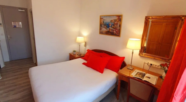 Двухместный номер Superior Hotel Louvia