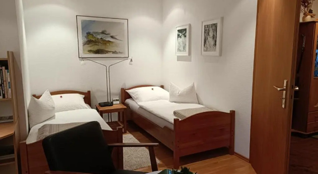 Apartment HAUS MERLIN am Böckelsberg, Reserva ahora Apartamento Hoteles en Weimar con desayuno, cerca de Herdergarten Weimar, Desayunos