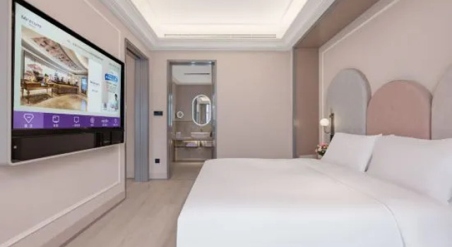 Люкс Mercure Urumqi High-speed Railway Station
