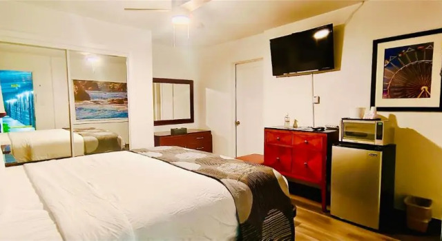 Номер Standard Oceanside Inn & Suites, a Days Inn by Wyndham