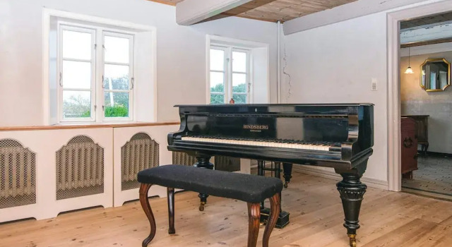 4 Star Holiday Home in Hojer, Rezerwuj Dom wakacyjny Hotele w Sønderjylland z parkingiem, Parking