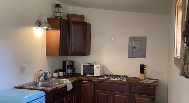 Двухместный люкс Travellers Rest Cabins and RV Park