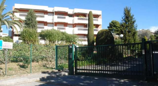 Studio - Juan les pins - proximité plages, Забронировать Апартаменты/квартира Антиб Приморские Альпы
