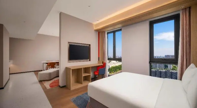 Двухместный люкс c 1 комнатой Holiday Inn Express Beijing Tongzhou by IHG