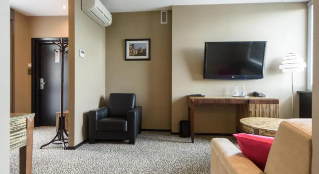 Апартаменты Deluxe Hotel Fado Spa & Restaurant