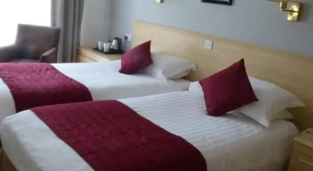 Номер Standard Beachcombers Hotel