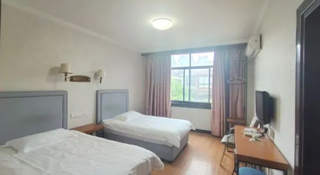 Люкс Jinqiao Hotel