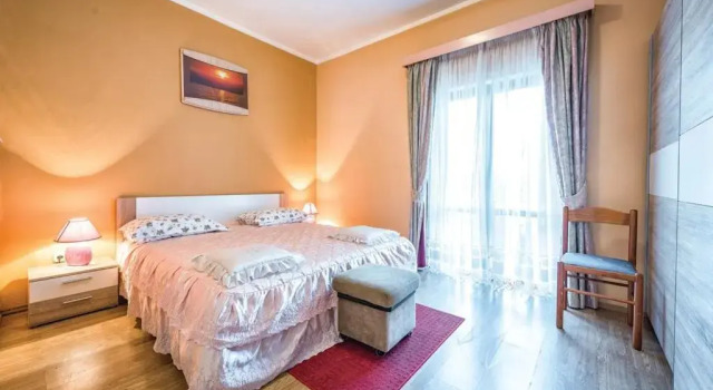Apartment Tezak