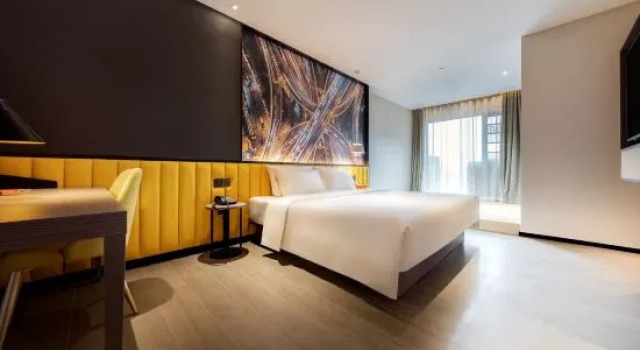 Люкс Huameishi Wuhan Kede Plaza Wusheng Road Metro Station Hotel