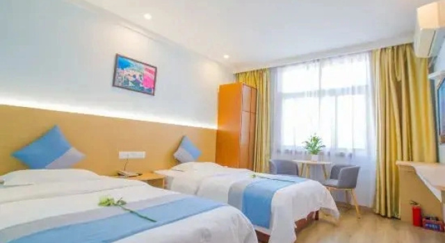Семейный люкс Tianyi Holiday Hotel