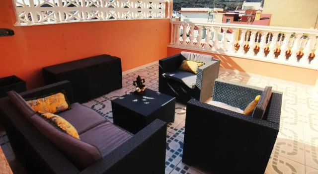 Апартаменты Penthouse with Sunset View near the Beach