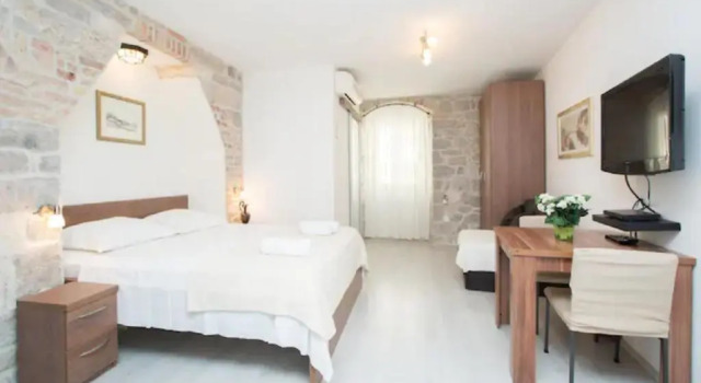 Студия Apartments Centrum Split