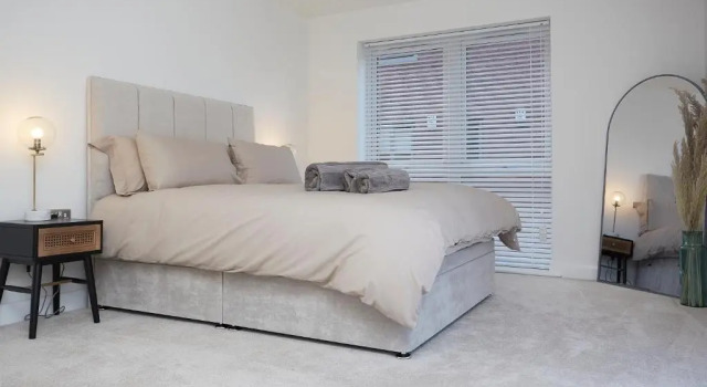 Luxury Duplex 2-Bed Apartment Fruit Market Marina