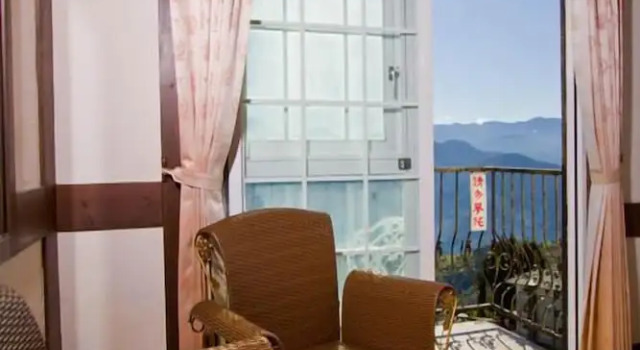 Двухместный номер Standard с видом на горы Maple Leaf Holiday Villa