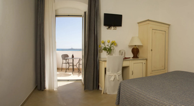 Hotel Boutique Il Castellino Relais, Buchen Sie Hotel Vieste Foresta Umbra