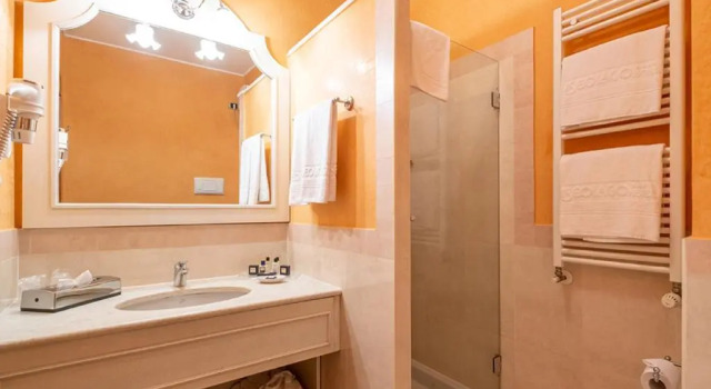 Одноместный номер Standard Iseo Lago Hotel
