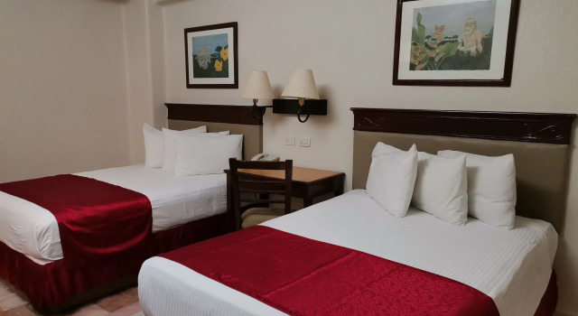 Hotel Olmeca Plaza, Rezerwuj Hotel Hotele w Villahermosa z basenem, Basen