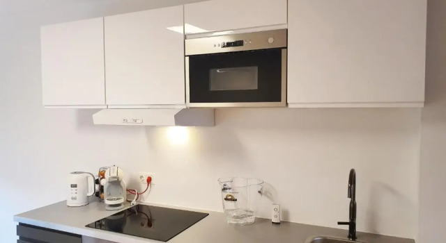 Апартаменты Rooftop Terrace, free garage parking and Pool!