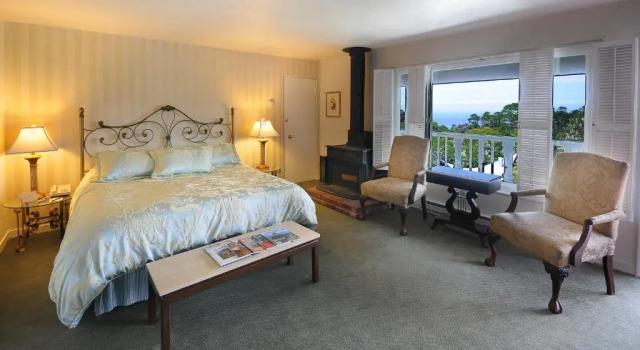 Номер Deluxe с красивым видом из окна Hofsas House Hotel
