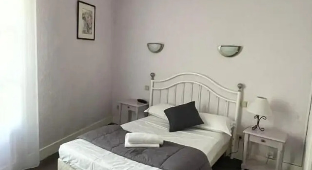 Standard Yhden hengen huone Hôtel de France